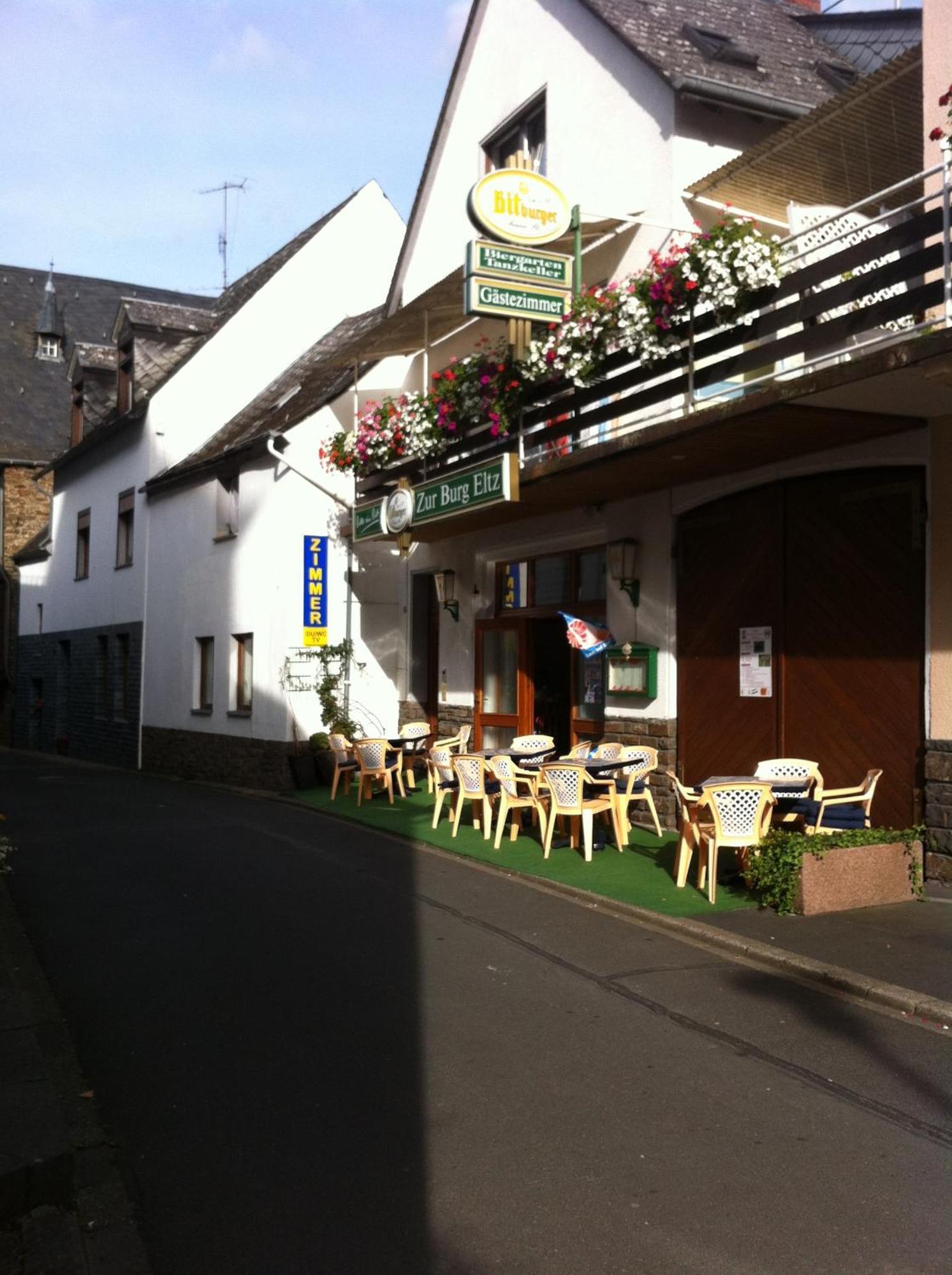 Zur Burg Eltz Otel Moselkern Dış mekan fotoğraf